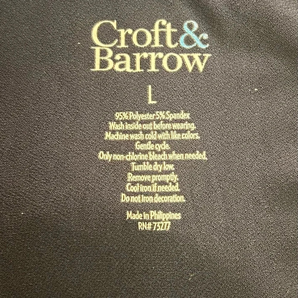 Women's Croft & Barrow® Embellished Shark-Bite Hem Nave Blue Top. Size Large - Picture 9 of 9